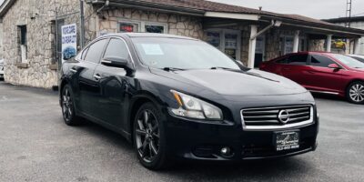 Nissan Maxima S