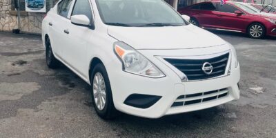 2019 Nissan Versa S/ SOLD